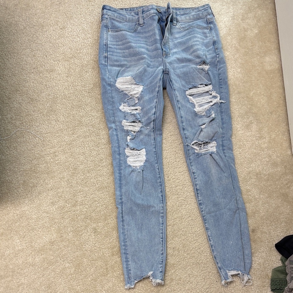 Distressed Light Blue American Eagle Jeggings Jeans